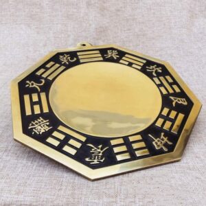Espejo Feng Shui tradicional